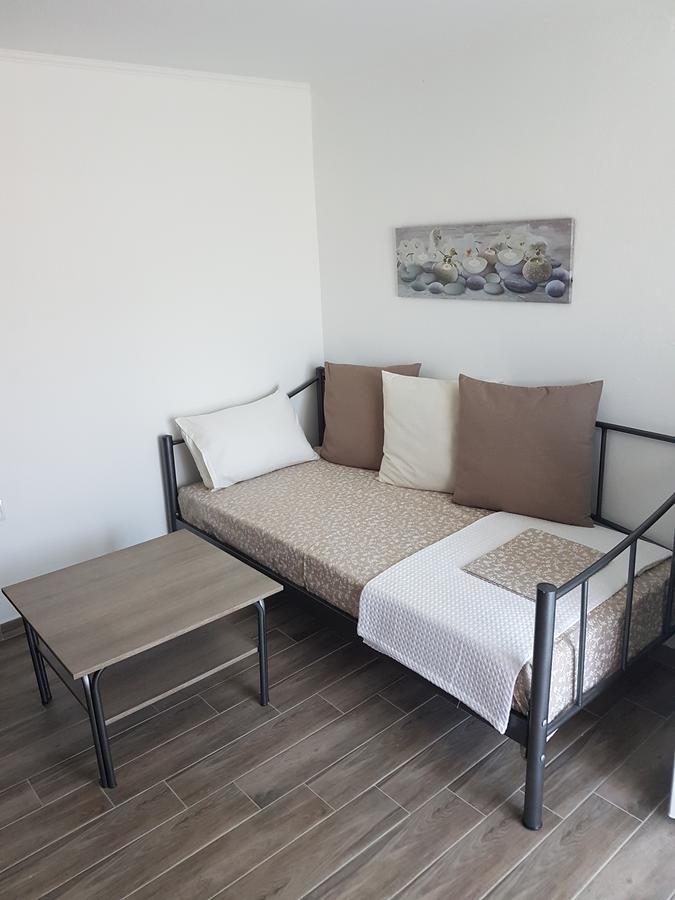 Villa Giannis Apartments Vrasná Buitenkant foto