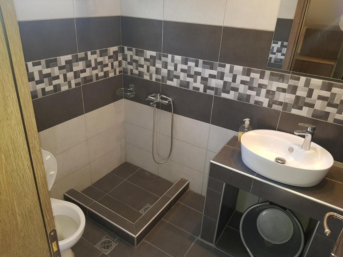 Villa Giannis Apartments Vrasná Buitenkant foto